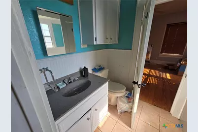 404 Fennimore Street, Gatesville, TX 76528 - Photo 12