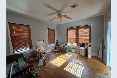 404 Fennimore Street, Gatesville, TX 76528 - Photo 10