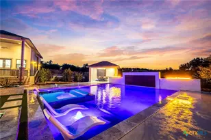 2038 Alsace, New Braunfels, TX 78132 - Photo 4