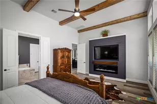 2038 Alsace, New Braunfels, TX 78132 - Photo 20