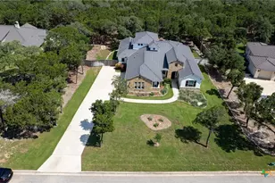 2382 Geneseo Oaks, New Braunfels, TX 78132 - Photo 2