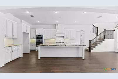 2382 Geneseo Oaks, New Braunfels, TX 78132 - Photo 6