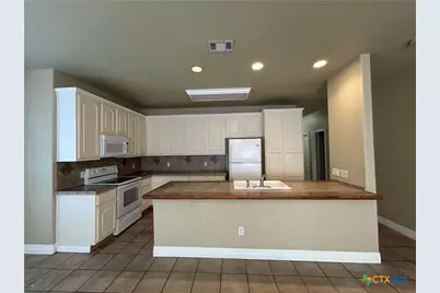 3049 Pine Valley Drive, New Braunfels, TX 78130 - Photo 8