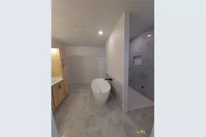 524 E 25th Street, Belton, TX 76513 - Photo 12