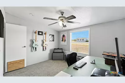 240 Broward Avenue, Marion, TX 78124 - Photo 32