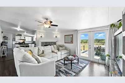 240 Broward Avenue, Marion, TX 78124 - Photo 14