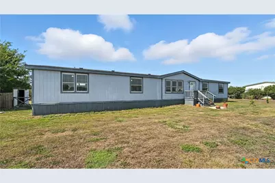 240 Broward Avenue, Marion, TX 78124 - Photo 2