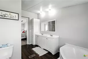 240 Broward Ave, Marion, TX 78124 - Photo 28