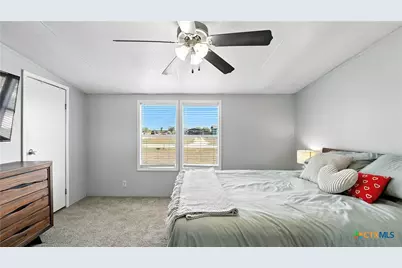 240 Broward Avenue, Marion, TX 78124 - Photo 24