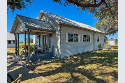 478 Fm 136, Woodsboro, TX 78393 - Photo 2