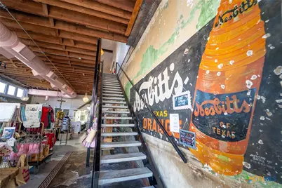 102 S Main Street, Victoria, TX 77901 - Photo 22