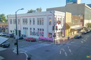 102 S Main St, Victoria, TX 77901 - Photo 1