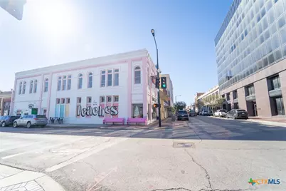 102 S Main Street, Victoria, TX 77901 - Photo 38