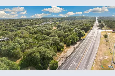 1732 Herbelin Road, New Braunfels, TX 78132 - Photo 8