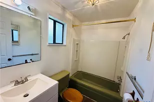 311 Carver St, Edna, TX 77957 - Photo 14