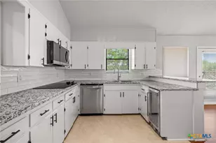 1120 Old Mill Rd, Salado, TX 76571 - Photo 12