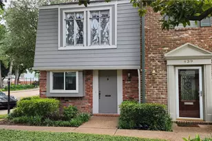 437 Bendwood Dr, Houston, TX 77024 - Photo 2