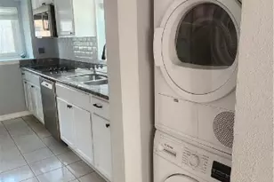 437 Bendwood Dr, Houston, TX 77024 - Photo 12