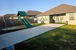 1124 Velvet Ct, Troy, TX 76579 - Photo 14