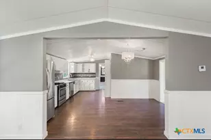 5826 W 2nd St, Sheridan, TX 77475 - Photo 6