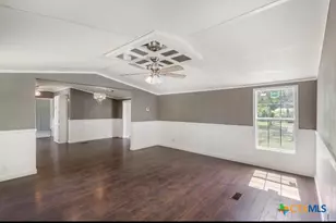 5826 W 2nd St, Sheridan, TX 77475 - Photo 4