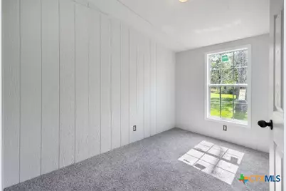 5826 W Second Street, Sheridan, TX 77475 - Photo 14