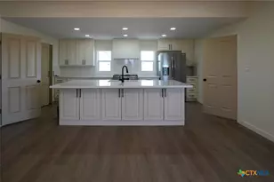 5688 Falke-Heinrich Rd, Schulenburg, TX 78956 - Photo 16