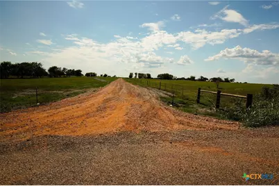 5688 Falke-Heinrich Road, Schulenburg, TX 78956 - Photo 6