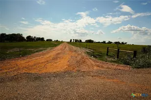 5688 Falke-Heinrich Rd, Schulenburg, TX 78956 - Photo 6