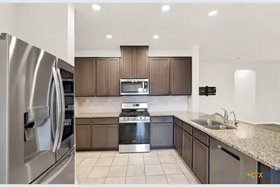 5103 Papalote Garden, Converse, TX 78109 - Photo 6