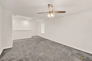 5103 Papalote Garden, Converse, TX 78109 - Photo 12