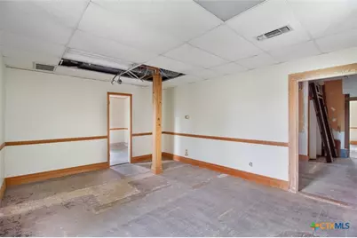 321 S Lbj Drive, San Marcos, TX 78666 - Photo 14