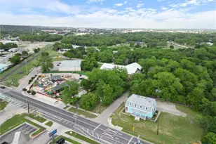 321 S L B J Dr, San Marcos, TX 78666 - Photo 4