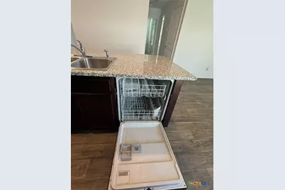 908 Adler Way, San Marcos, TX 78666 - Photo 10