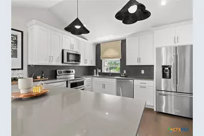 321 Village View Drive, Canyon Lake, TX 78133 - Photo 12