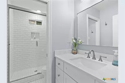 321 Village View Drive, Canyon Lake, TX 78133 - Photo 22