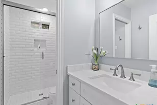 321 Village View Dr, Canyon Lake, TX 78133 - Photo 22