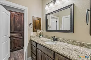 6197 Pfeil Rd, Schertz, TX 78154 - Photo 18