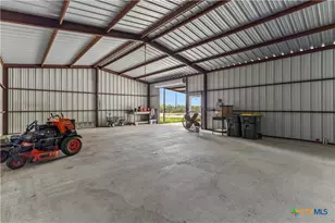 6197 Pfeil Rd, Schertz, TX 78154 - Photo 22