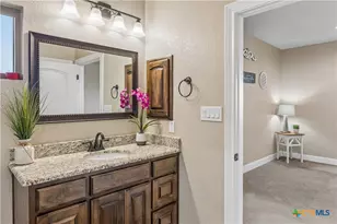 6197 Pfeil Rd, Schertz, TX 78154 - Photo 16