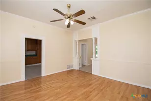 211 W Mesquite Ave, Rogers, TX 76569 - Photo 14