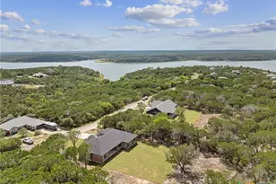 15938 Brazos Dr, Temple, TX 76502 - Photo 2