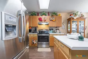 3420 Sante Fe Trail, Seguin, TX 78155 - Photo 30