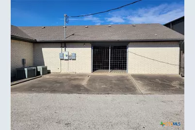 6508 N Navarro Street, Victoria, TX 77904 - Photo 4