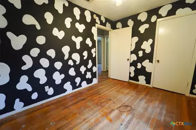 1005 E Polk Avenue, Victoria, TX 77901 - Photo 8