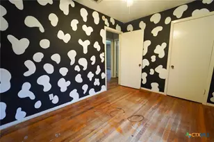 1005 E Polk Ave, Victoria, TX 77901 - Photo 8