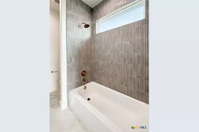 73 Escalera Ranch Road, Victoria, TX 77905 - Photo 8