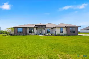 73 Escalera Ranch Rd, Victoria, TX 77905 - Photo 2