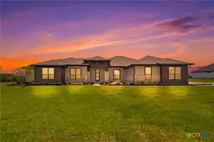 73 Escalera Ranch Rd, Victoria, TX 77905 - Photo 1