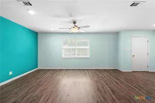 502 S 5th St, Gatesville, TX 76528 - Photo 4